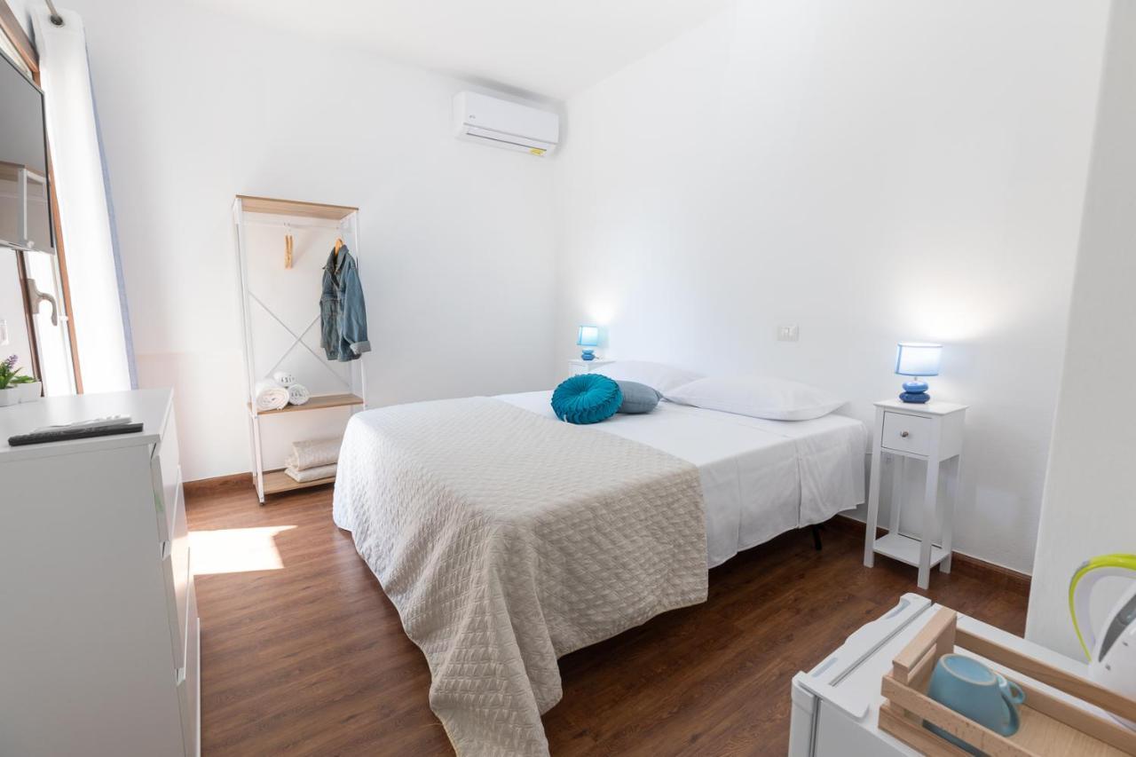La Magnolia Rooms Olbia Exterior photo